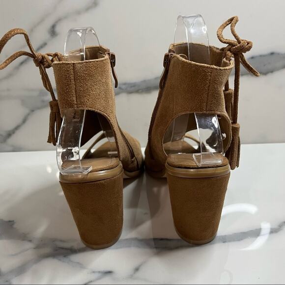 Very Volatile | Women's Brown Leather Festival Chucky Heel Peeptoe Booties Sz 6 - Picture 4 of 6